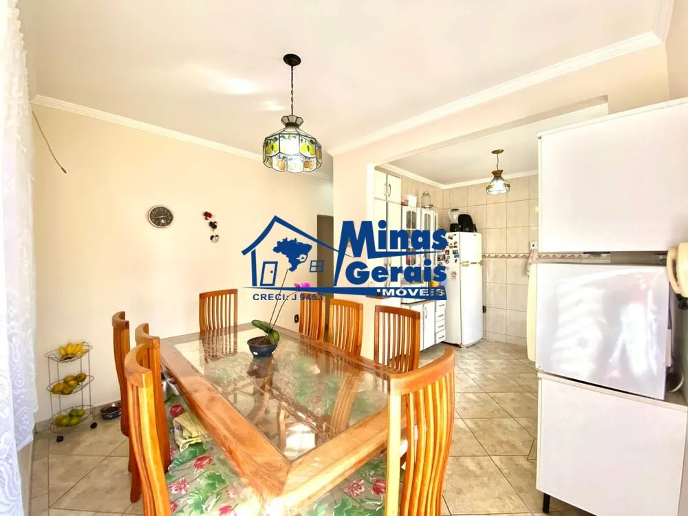 Casa, 4 quartos, 230 m² - Foto 9