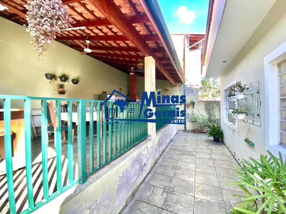 Casa, 4 quartos, 230 m² - Foto 11