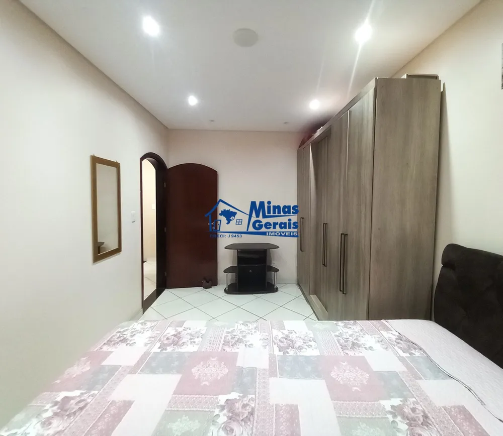 Casa, 3 quartos, 180 m² - Foto 1