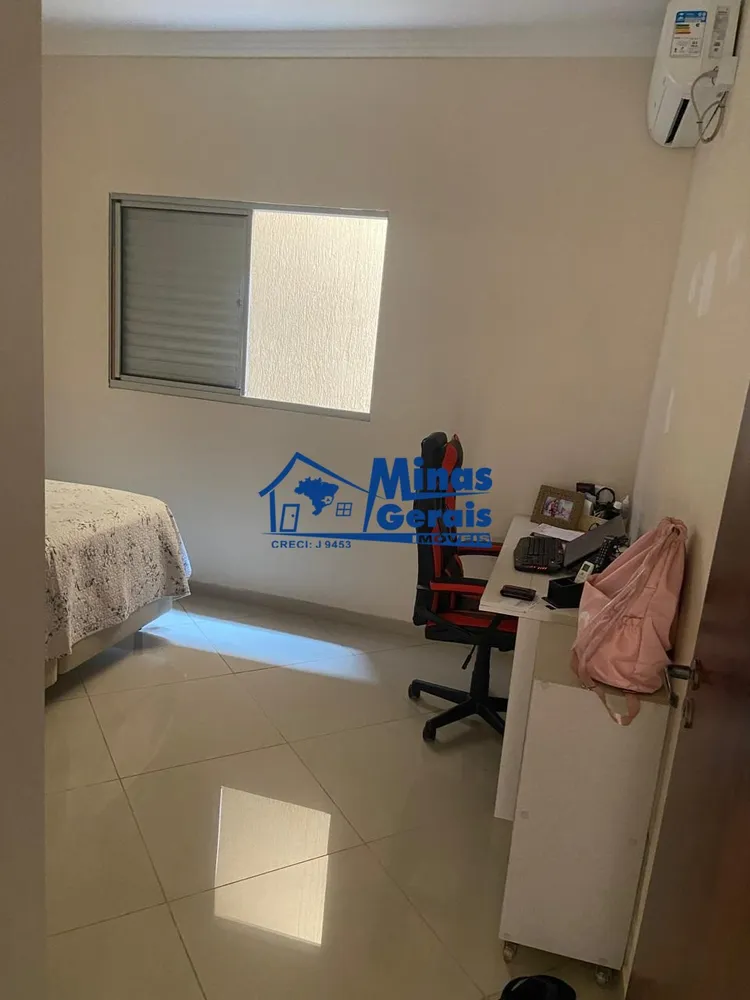 Casa, 2 quartos, 106 m² - Foto 2