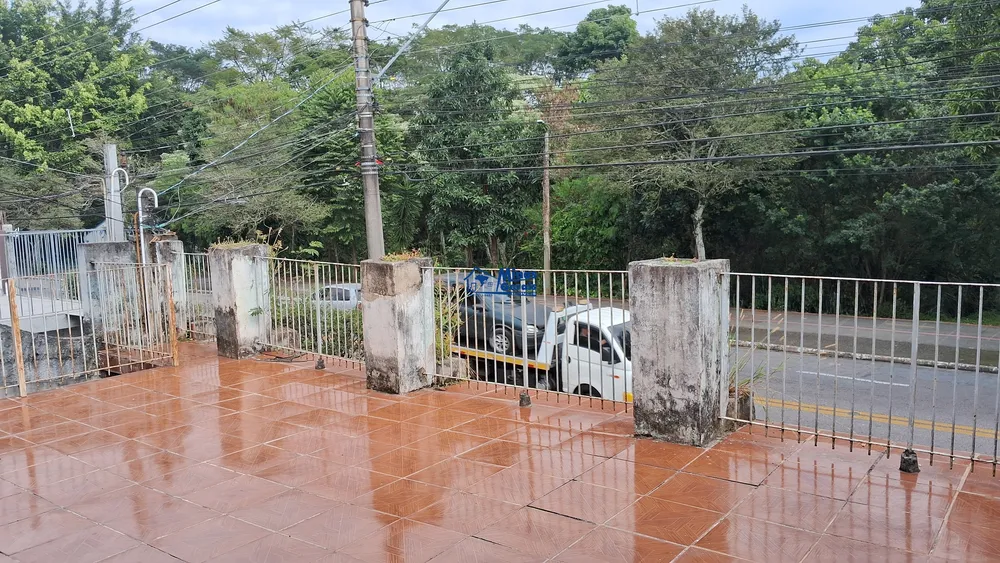 Casa, 6 quartos, 80 m² - Foto 1