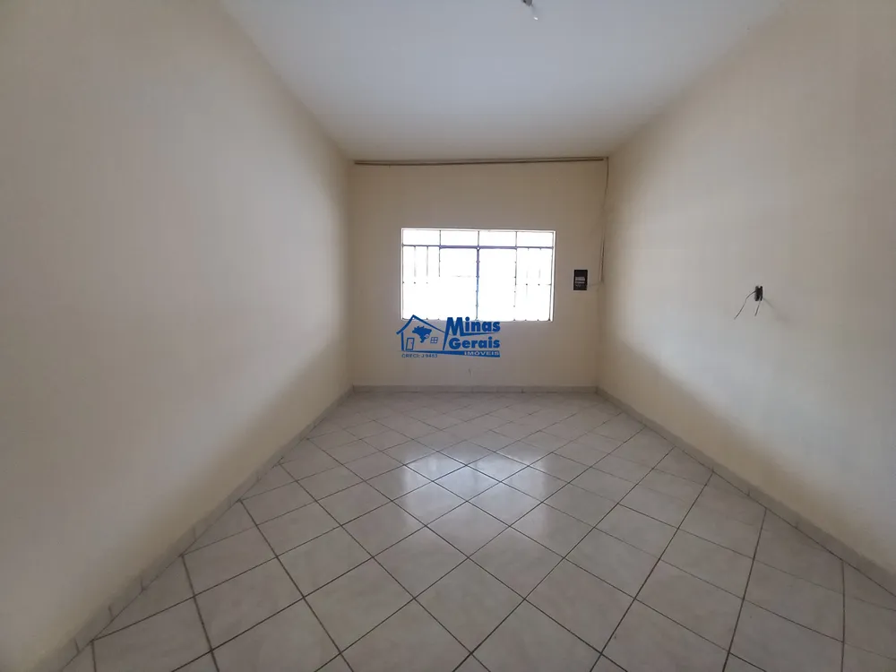 Casa, 3 quartos, 183 m² - Foto 4