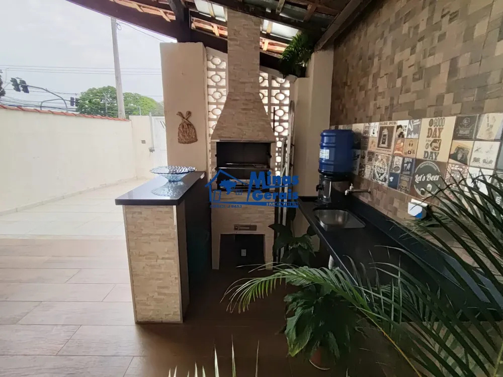 Casa, 4 quartos, 199 m² - Foto 4
