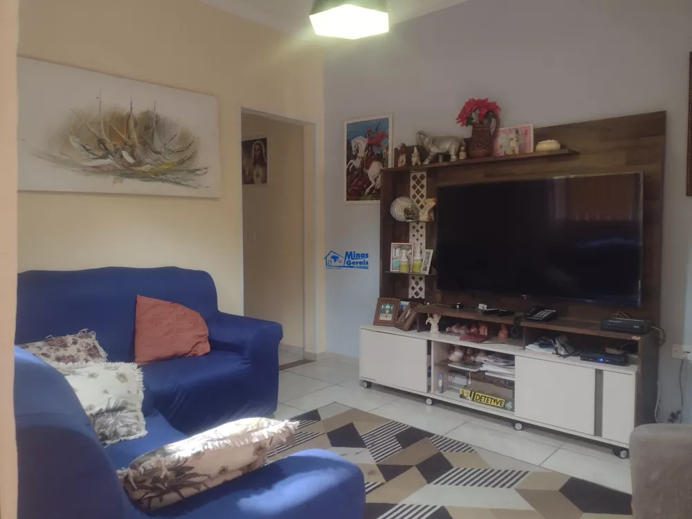 Casa à venda com 3 quartos, 156m² - Foto 3