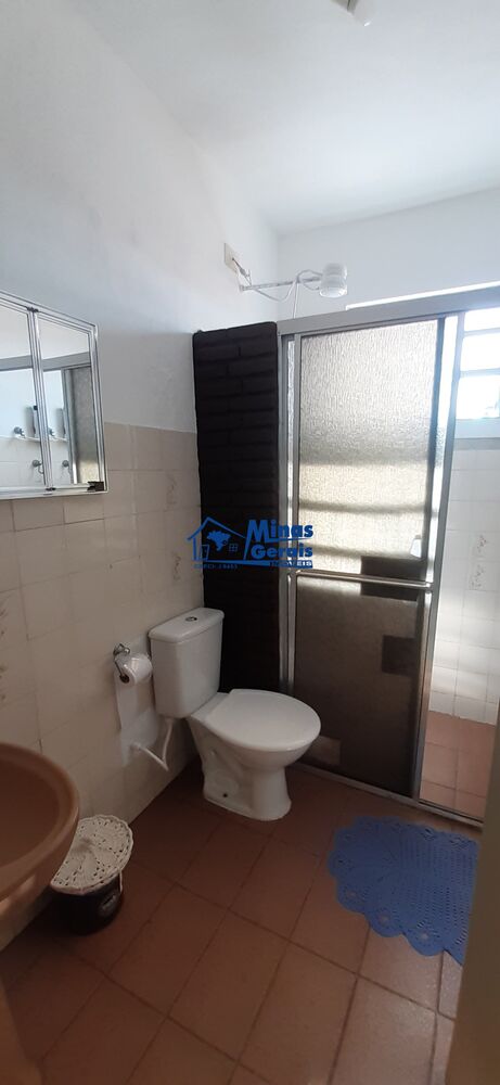 Casa à venda com 3 quartos, 114m² - Foto 4