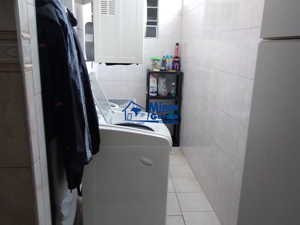 Casa à venda com 2 quartos, 336m² - Foto 13
