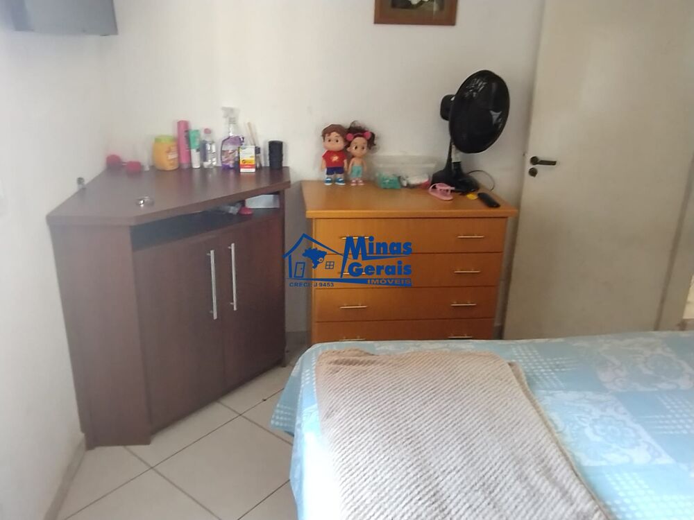 Casa à venda com 2 quartos, 336m² - Foto 8