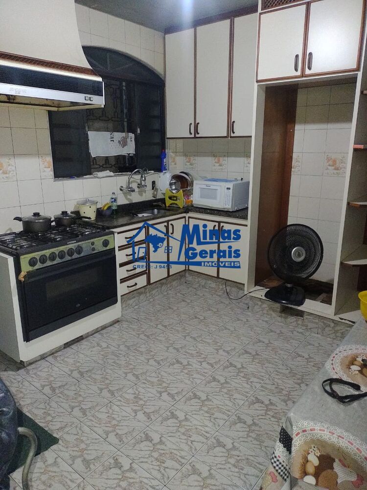 Casa, 4 quartos - Foto 2