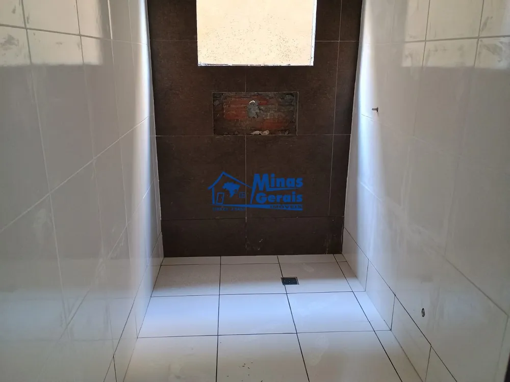 Casa, 3 quartos, 226 m² - Foto 2