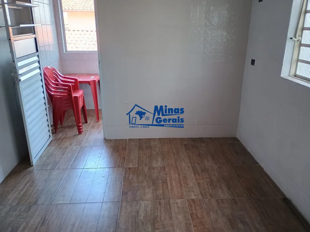 Casa, 3 quartos, 226 m² - Foto 3