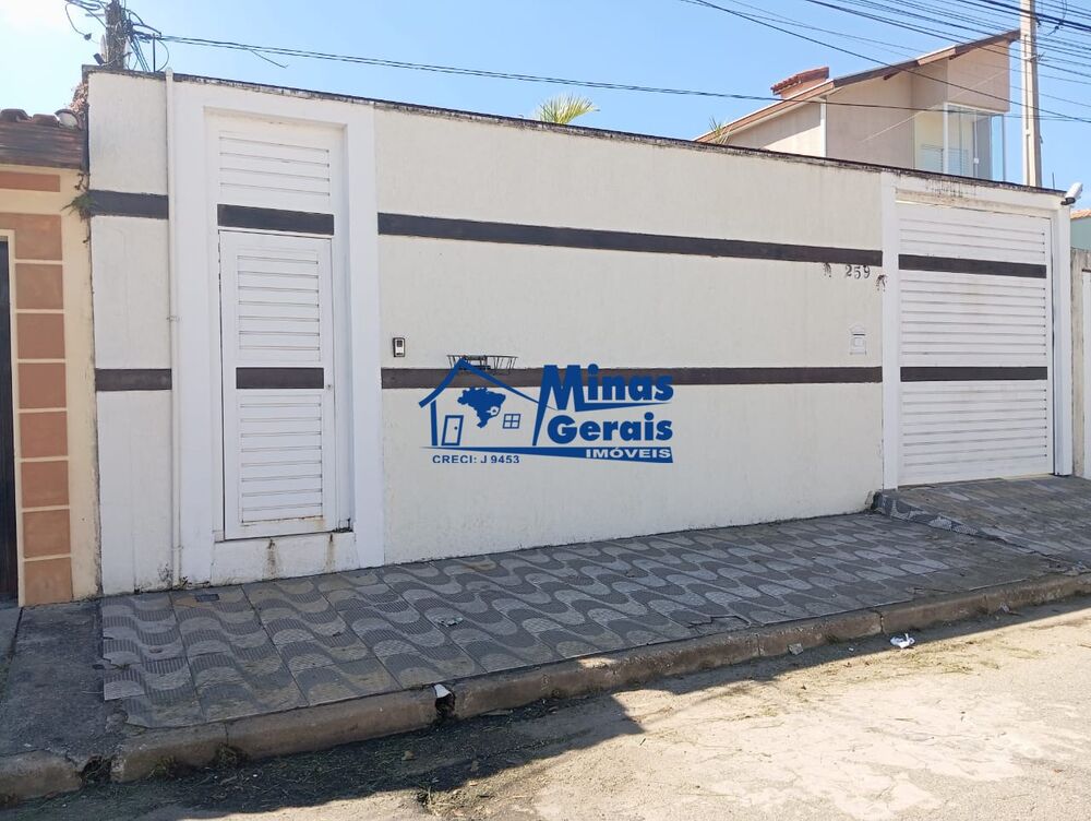 Casa, 3 quartos, 174 m² - Foto 1