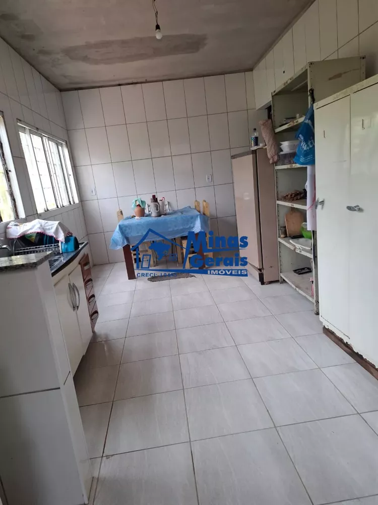 Fazenda à venda com 2 quartos, 21709m² - Foto 1