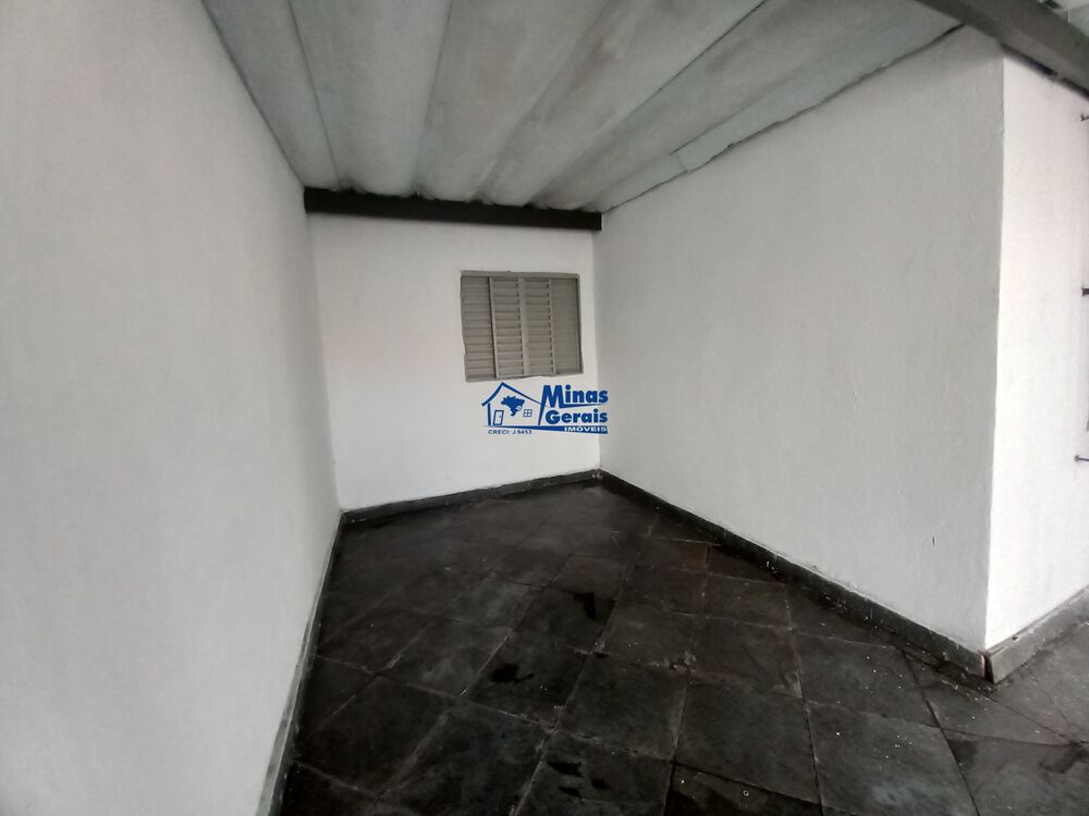 Casa, 2 quartos, 80 m² - Foto 1