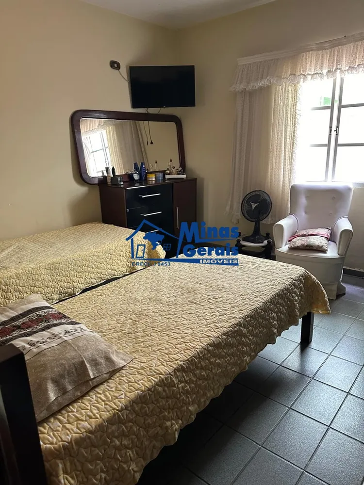 Casa, 4 quartos, 179 m² - Foto 4