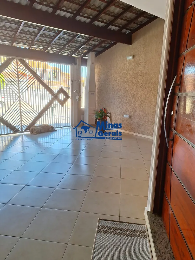 Casa, 3 quartos, 100 m² - Foto 2