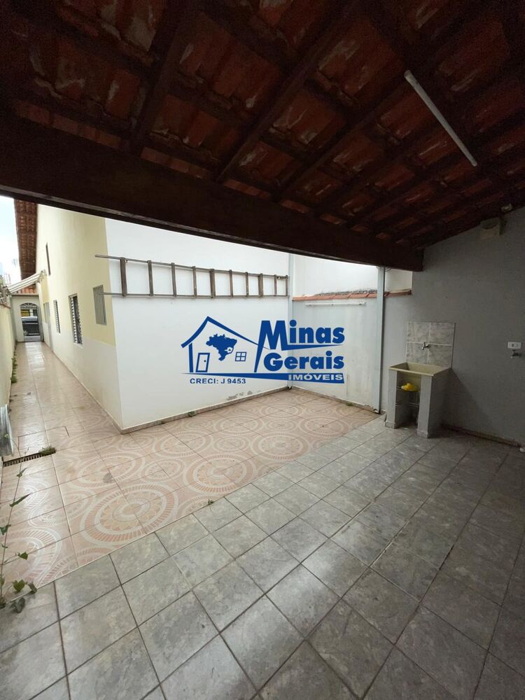 Casa à venda com 2 quartos, 72m² - Foto 8