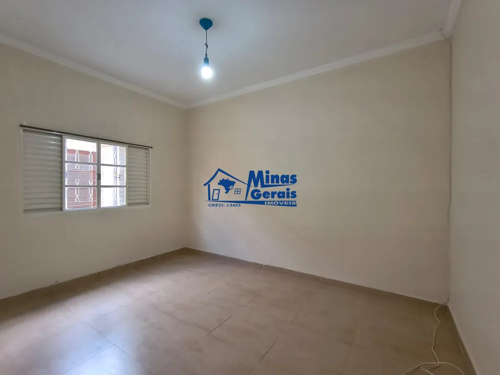Casa, 4 quartos, 145 m² - Foto 3