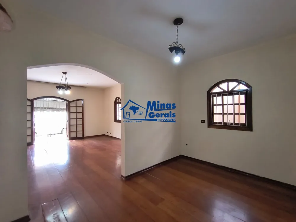 Casa, 4 quartos, 145 m² - Foto 2