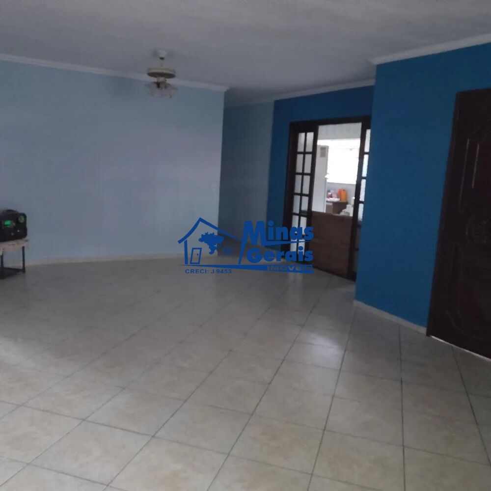 Casa, 3 quartos, 168 m² - Foto 1