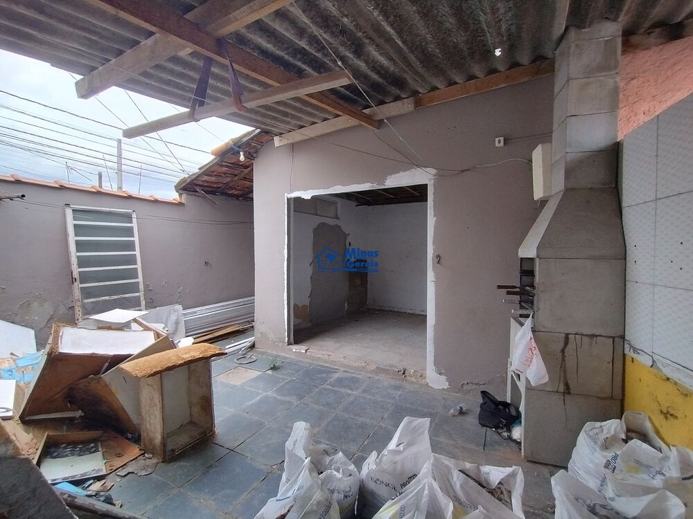 Casa, 3 quartos - Foto 2