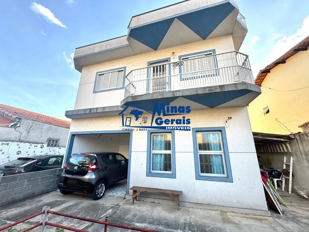 Casa, 4 quartos, 239 m² - Foto 2