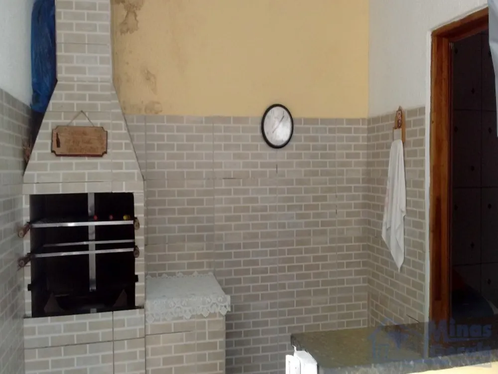 Casa, 5 quartos, 168 m² - Foto 1