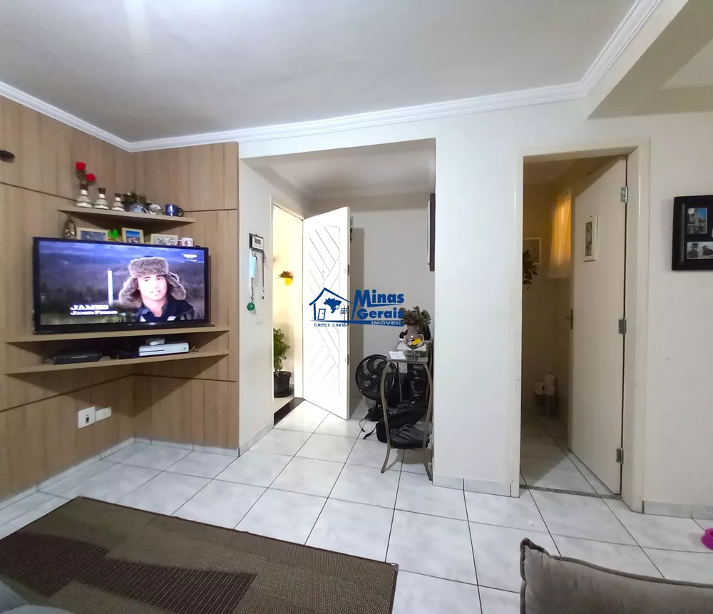 Casa à venda com 3 quartos, 88m² - Foto 4