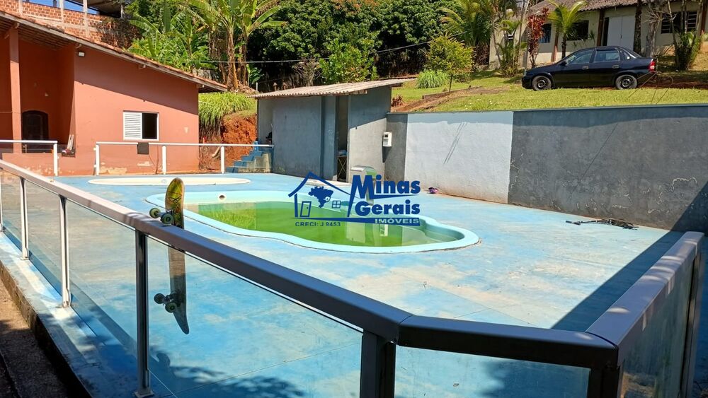 Chácara à venda com 4 quartos, 3800m² - Foto 1