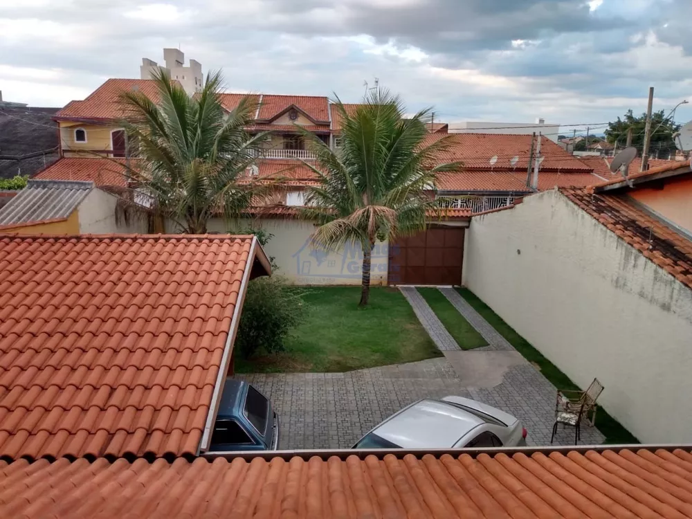 Casa à venda com 3 quartos, 300m² - Foto 5