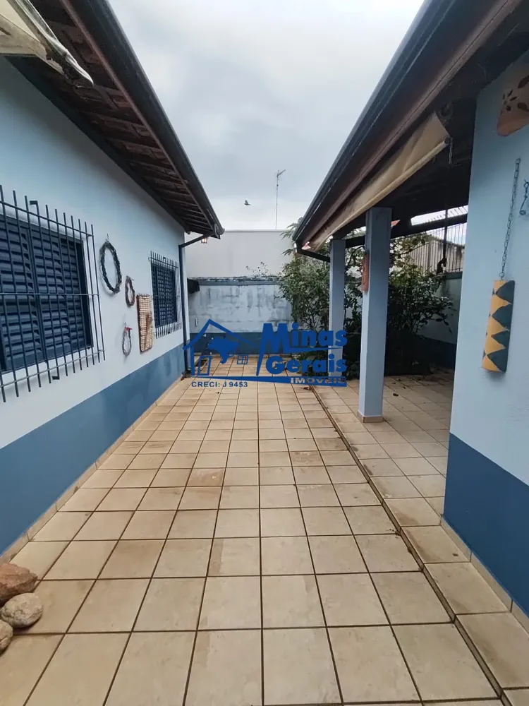 Casa, 3 quartos, 122 m² - Foto 1
