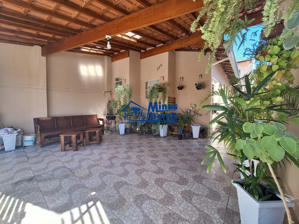 Casa, 2 quartos, 125 m² - Foto 1