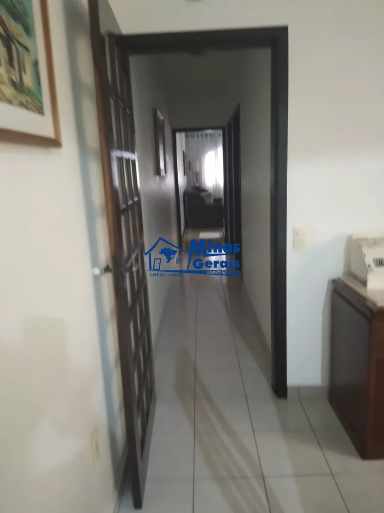 Casa à venda com 3 quartos, 149m² - Foto 5