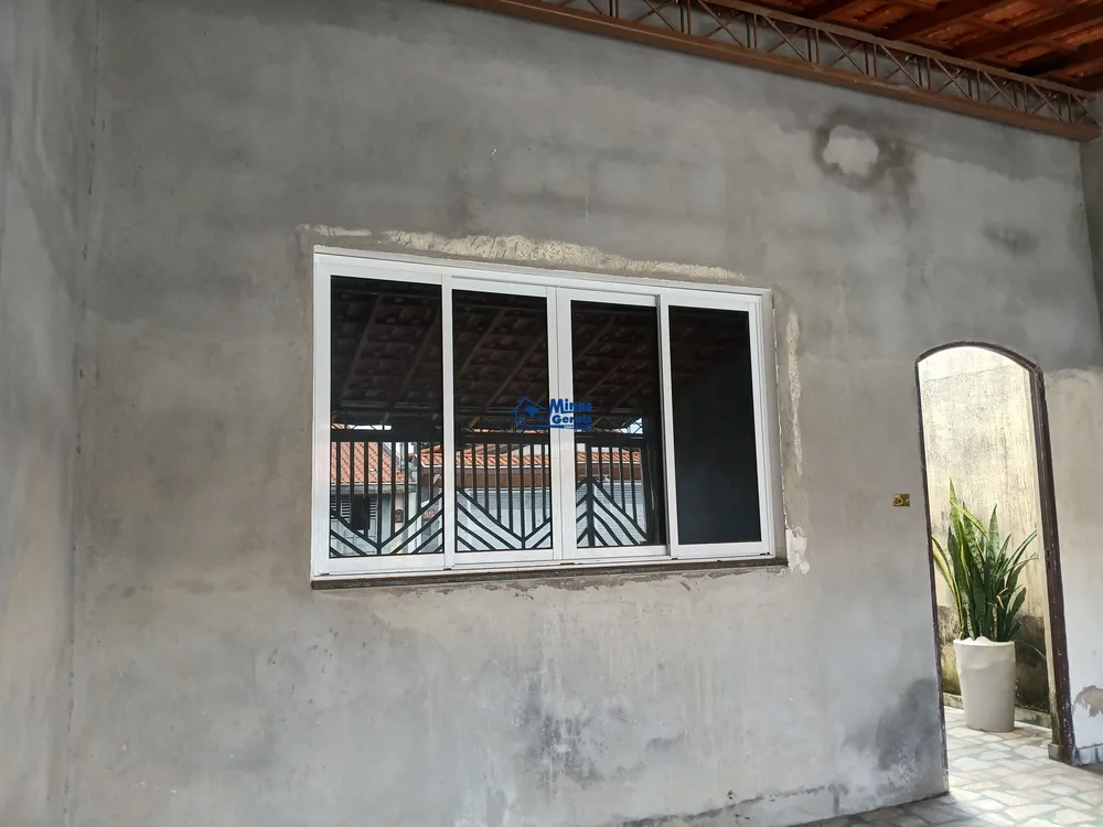 Casa, 2 quartos, 62 m² - Foto 1