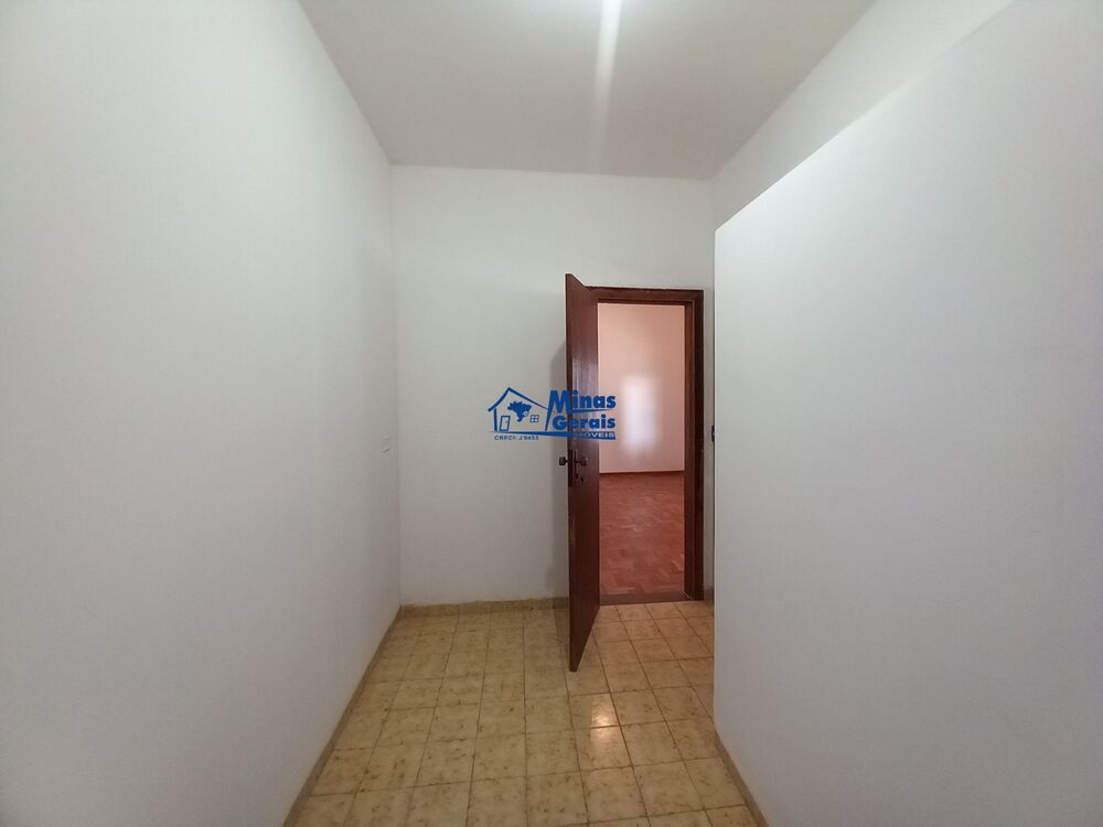 Casa, 3 quartos, 282 m² - Foto 11