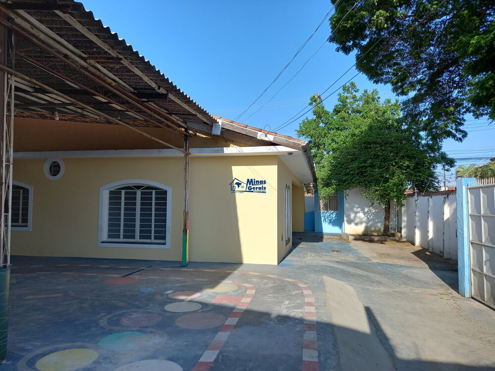 Casa, 3 quartos, 282 m² - Foto 4