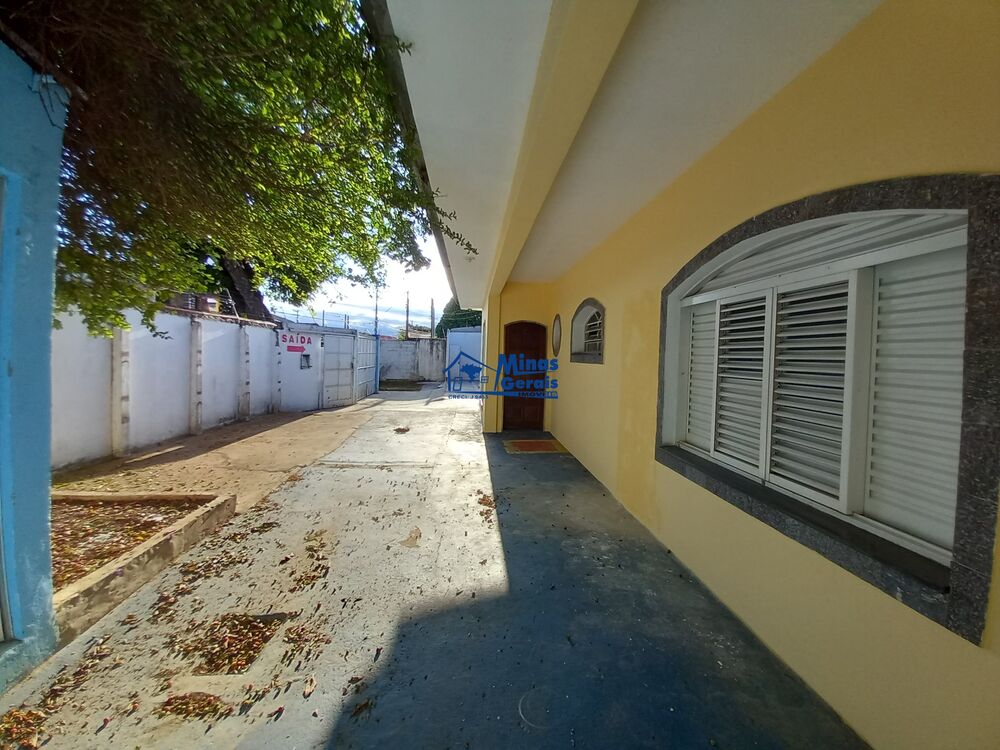 Casa, 3 quartos, 282 m² - Foto 3