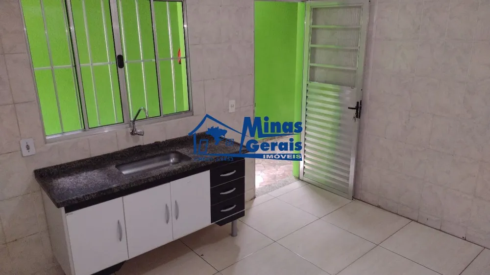Casa, 2 quartos, 70 m² - Foto 1