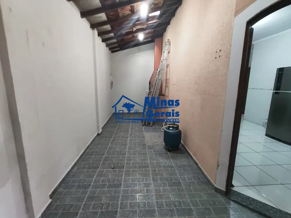Casa, 3 quartos, 111 m² - Foto 2