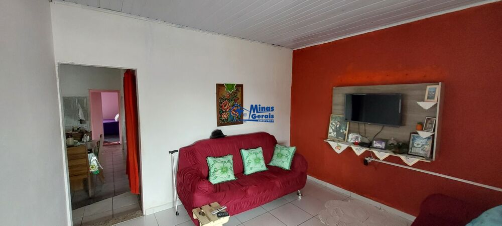 Casa à venda com 6 quartos, 140m² - Foto 6