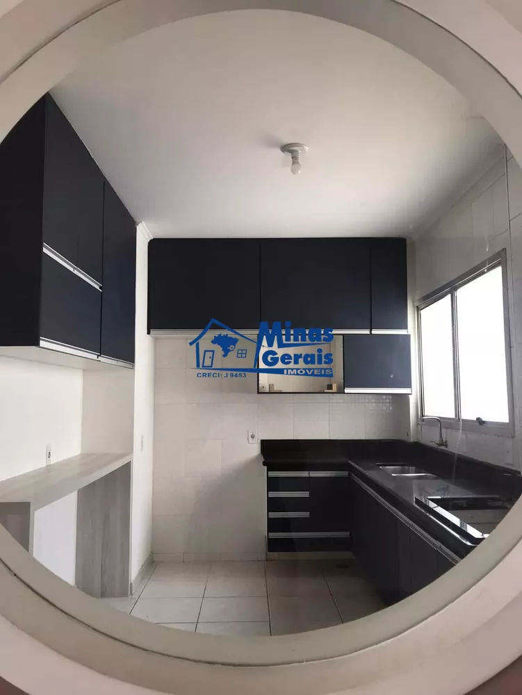 Cobertura à venda com 3 quartos, 240m² - Foto 3