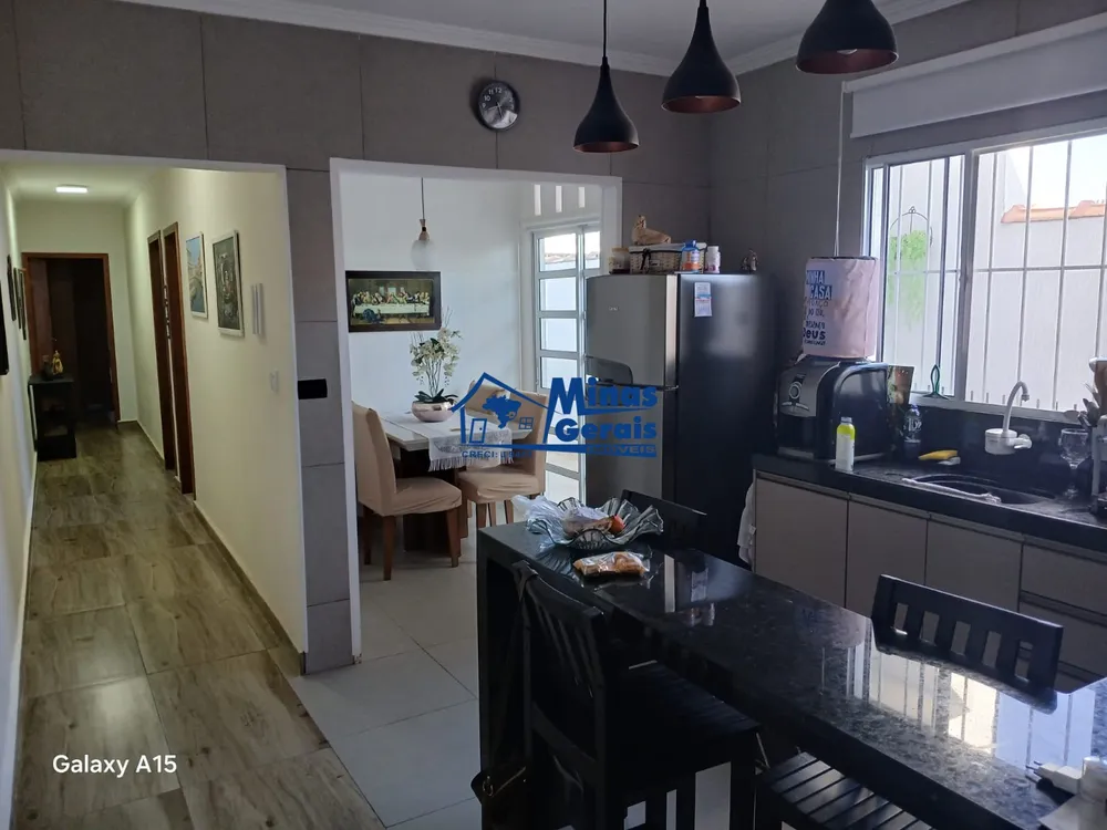 Casa, 2 quartos, 148 m² - Foto 2