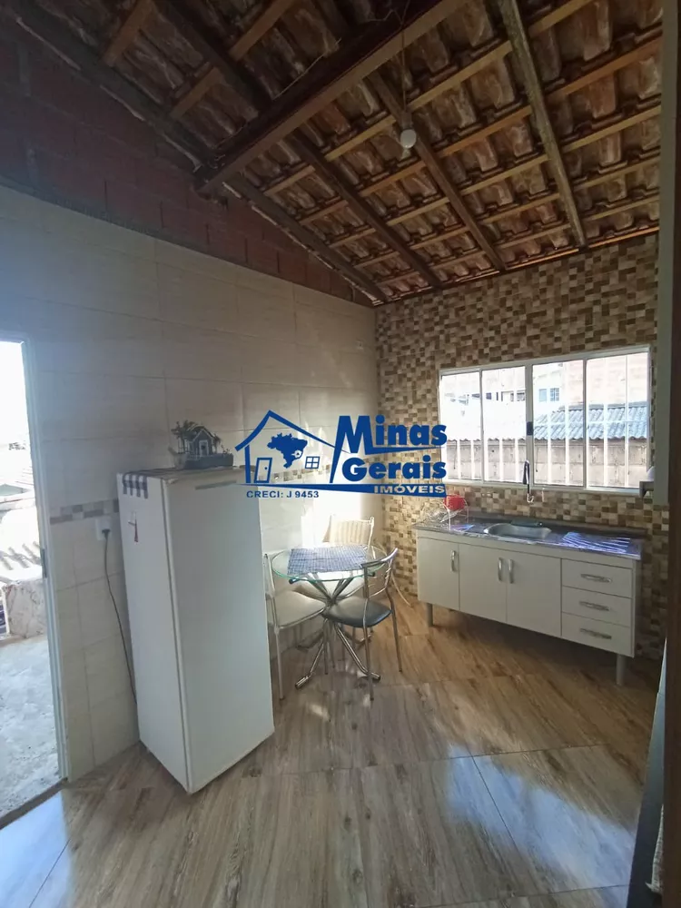 Casa à venda com 1 quarto, 135m² - Foto 4