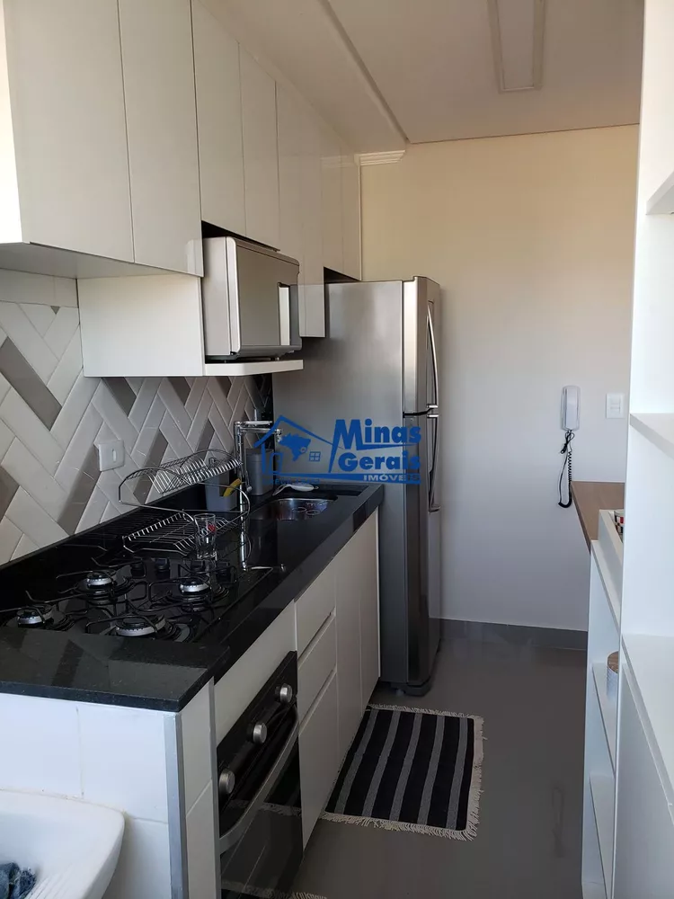 Apartamento à venda com 2 quartos, 47m² - Foto 4