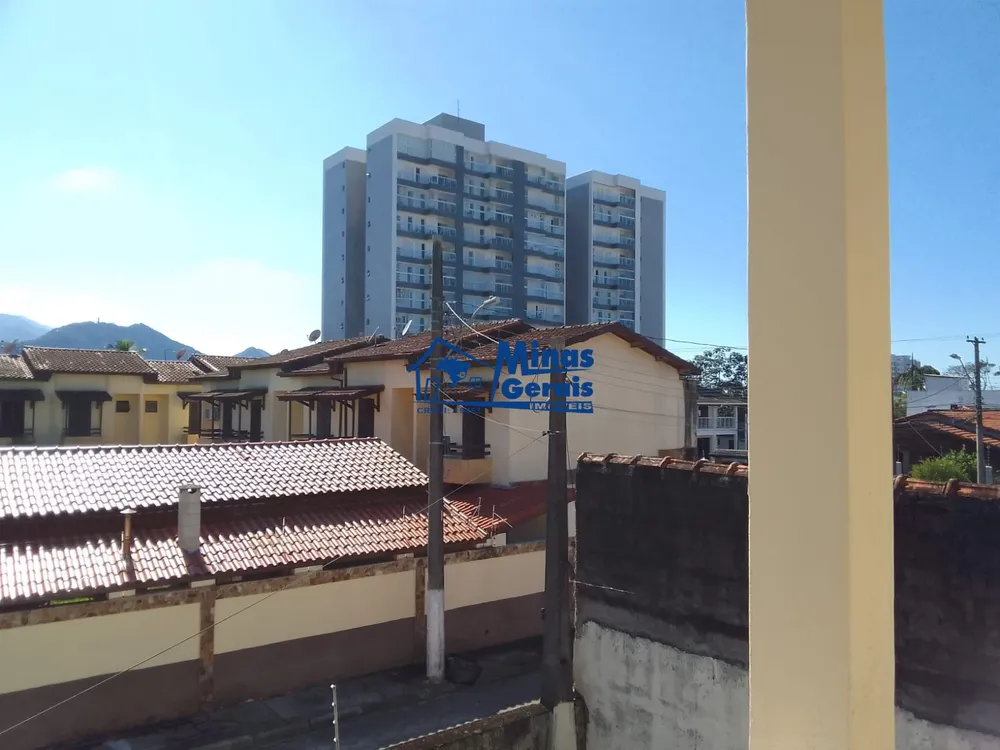 Casa, 3 quartos, 212 m² - Foto 2