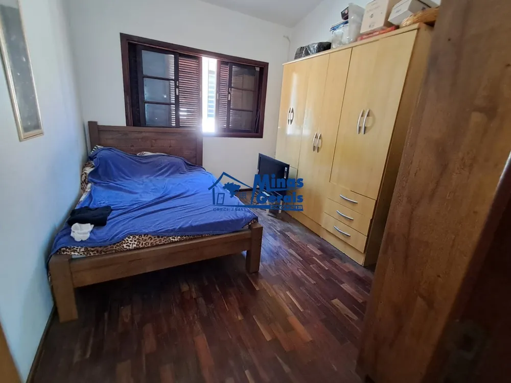 Casa, 3 quartos, 241 m² - Foto 3