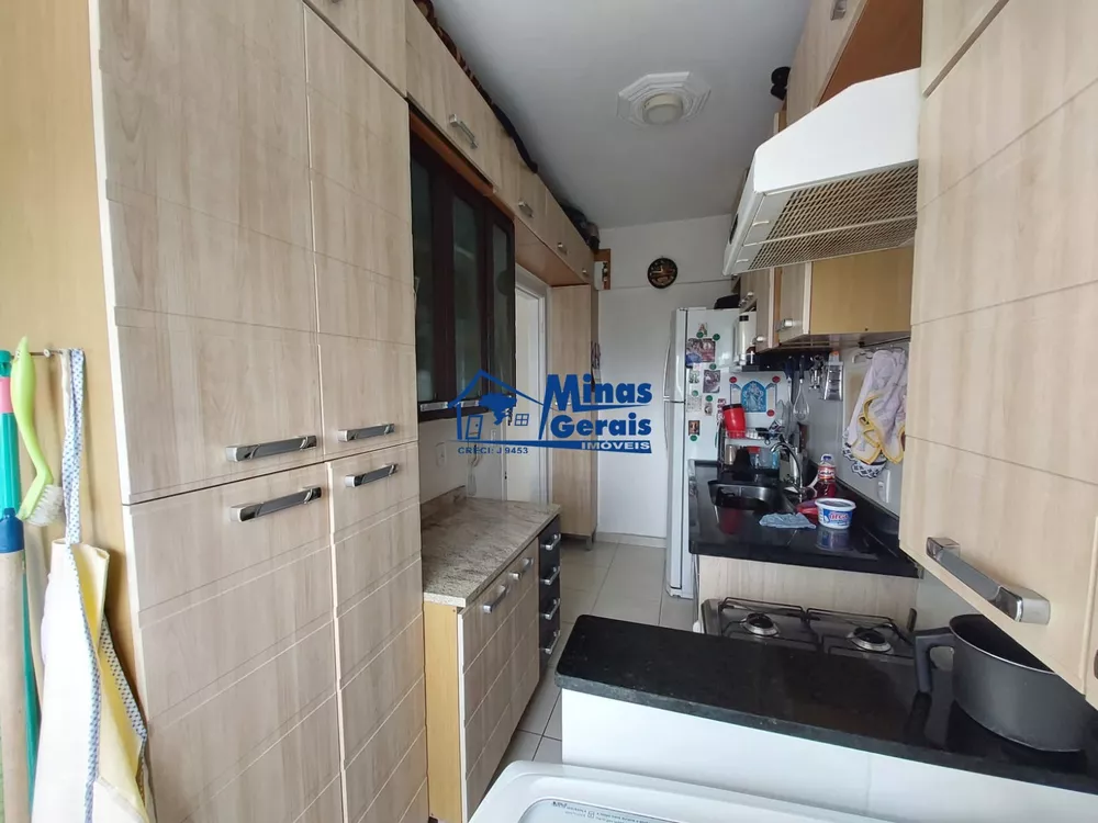 Apartamento à venda com 2 quartos, 58m² - Foto 4