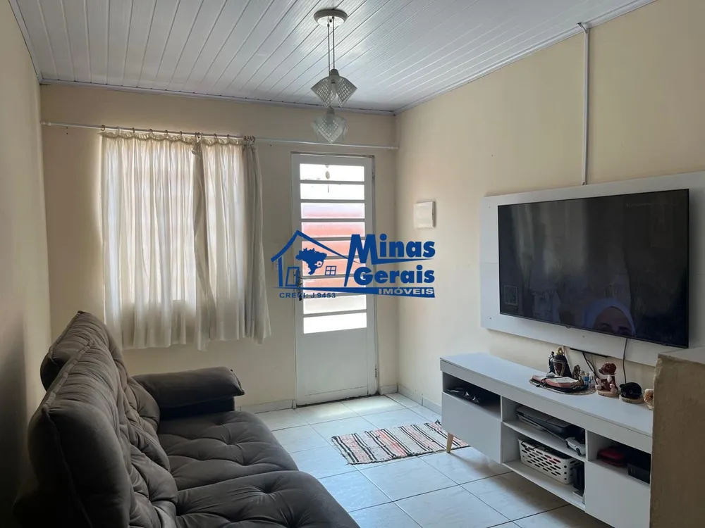 Casa, 2 quartos, 43 m² - Foto 1