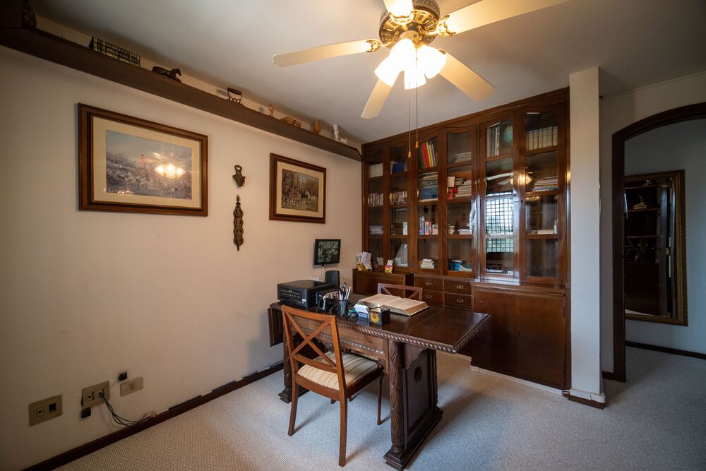 Casa, 8 quartos, 650 m² - Foto 3