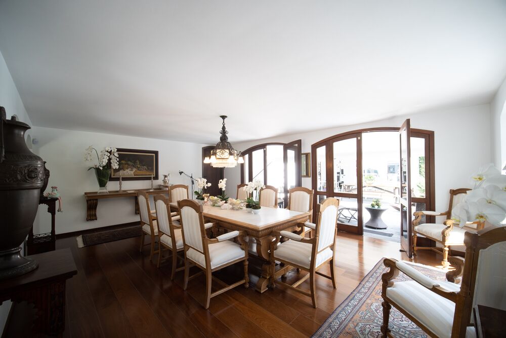 Casa, 8 quartos, 650 m² - Foto 1