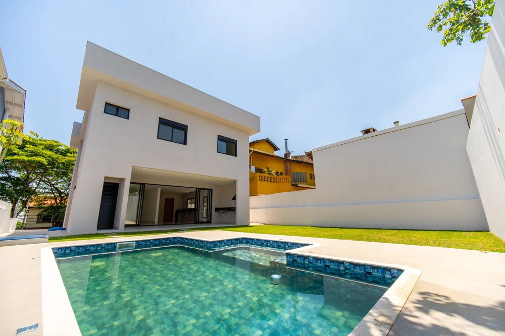 Casa, 4 quartos, 281 m² - Foto 1